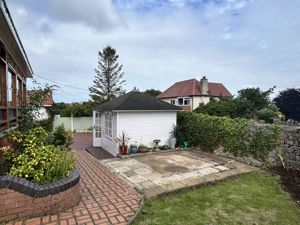 Photo 19- click for photo gallery